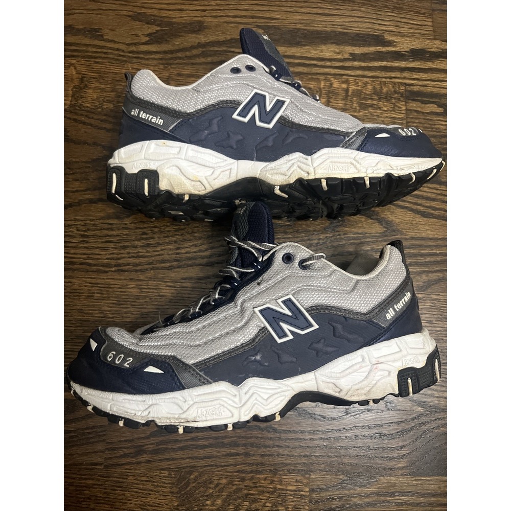 Vintage/NEW BALANCE 602 NV HIKERS /Grey/Blue/ Sneakers/Shoes / Men's Size 9.5